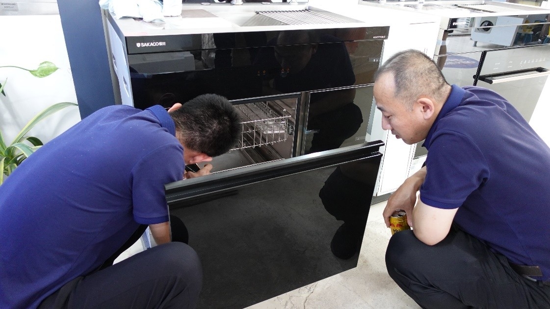 關懷，一路同行丨浙江板川電器特別行動小隊馳援臺風災區合作伙伴，開展災后重建工作